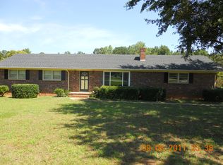 618 Old Pros Dr, Gaffney, SC 29341