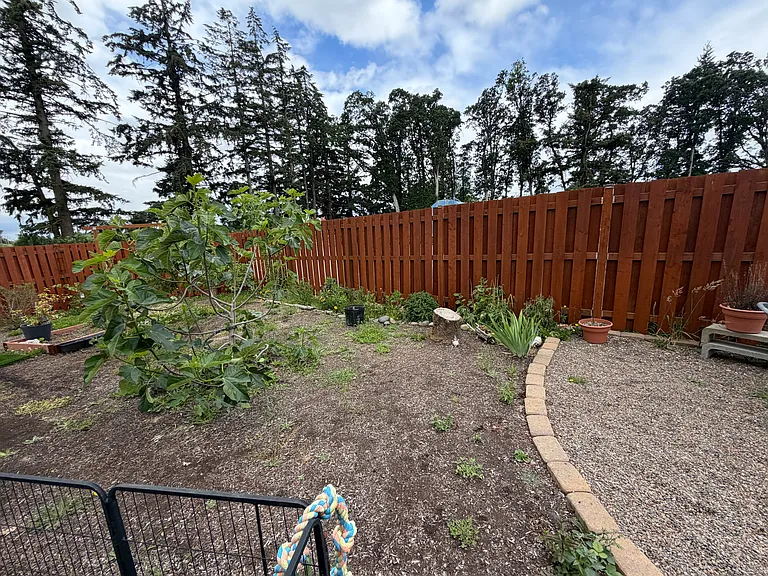 5135 Parkway Dr NE — Photo 21