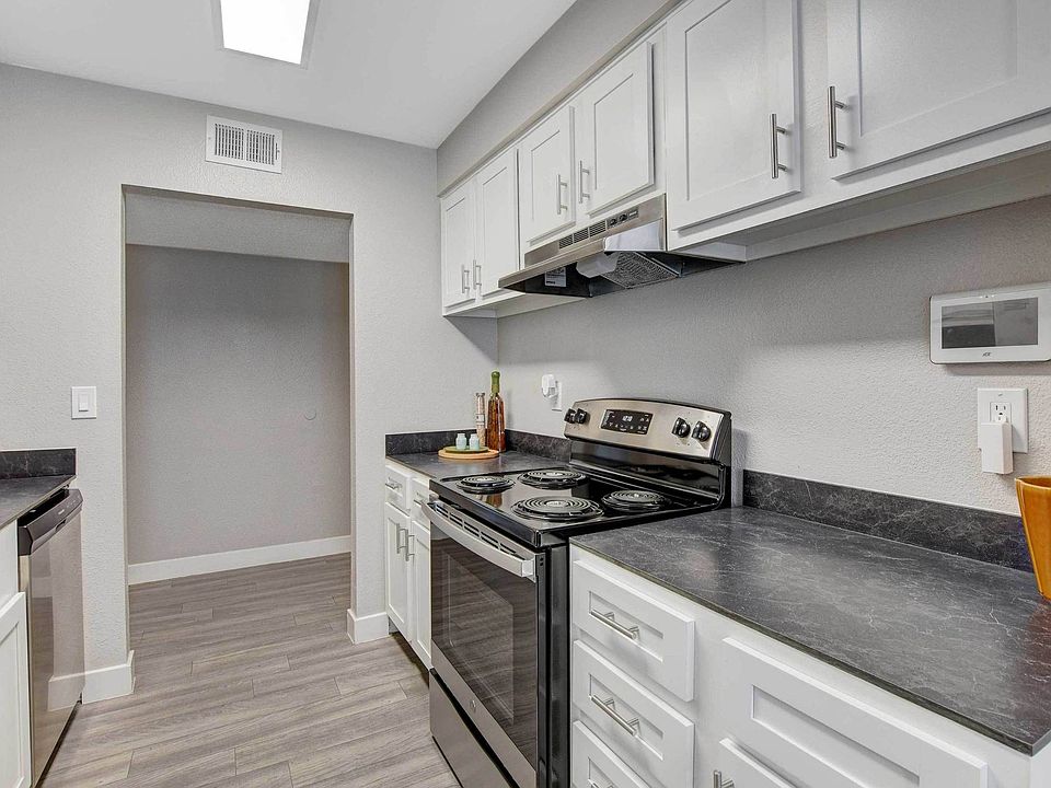 West Edge Apartments