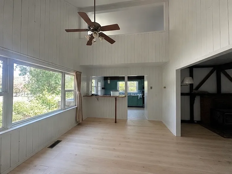 43 Peconic Rd — Photo 8