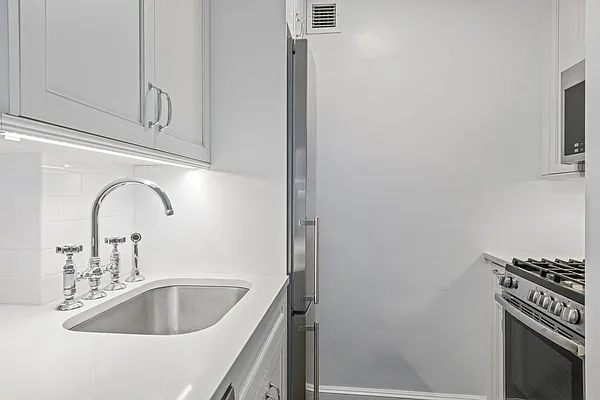 Rented by Rudin Management Company, Inc. | media 7