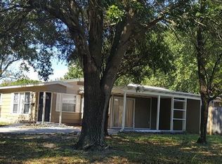 7226 Orpine Dr N, Saint Petersburg, FL 33702
