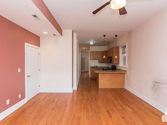 5th image of 1640 W Pierce Ave #1F