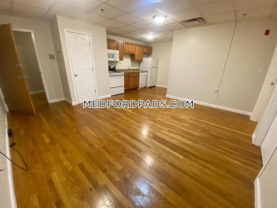 22 High St #9