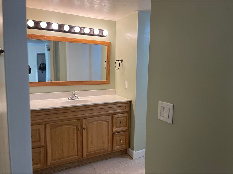 1st image of 175 Malabu Dr APT 74
