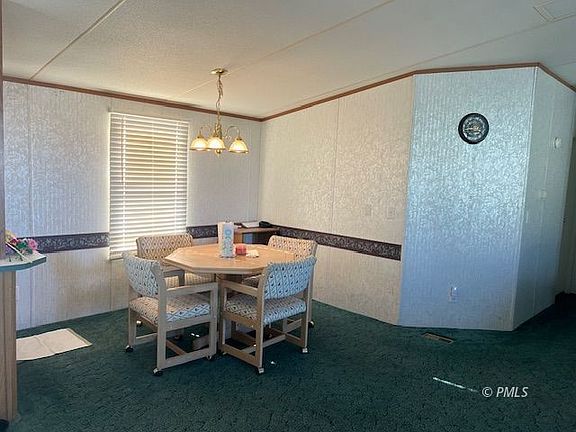 5th image of 352 N Wahweap Dr