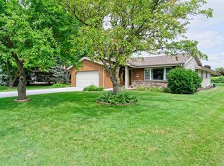 N105W15618 Hamilton Ct, Germantown, WI 53022