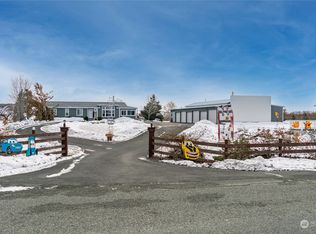 56 Cherokee Rd, Omak, WA 98841