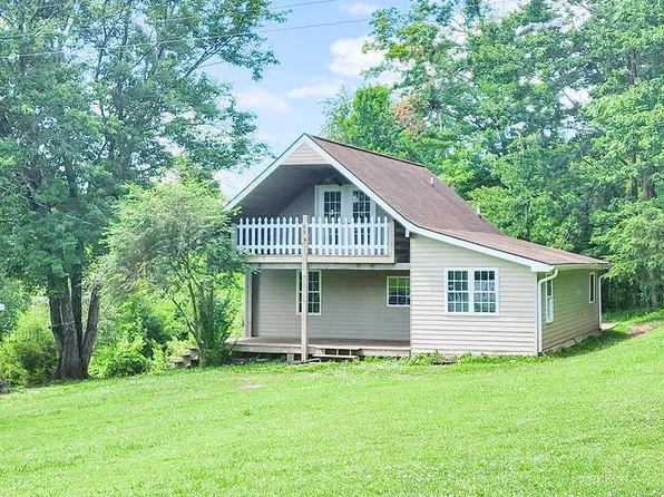 968 Big A School Rd, Stuart, VA 24171