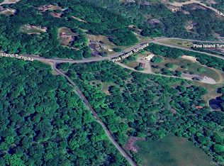 77 Pine Island Tpke, Warwick, NY 10990