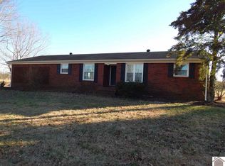 2457 Pottertown Rd, Murray, KY 42071