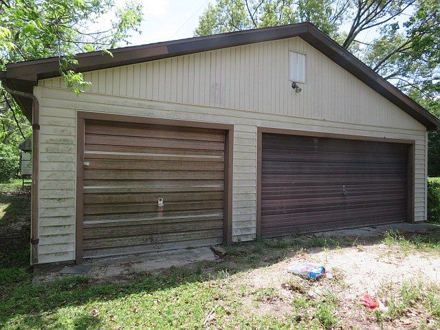 2nd image of 3800 36th St