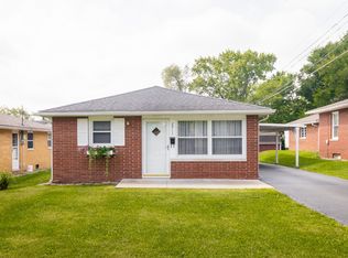 2911 Indiana Ave, Columbus, IN 47201