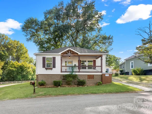 17 2nd St, Cramerton, NC 28032