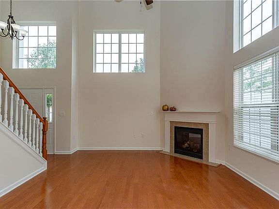2 story great room with fireplace