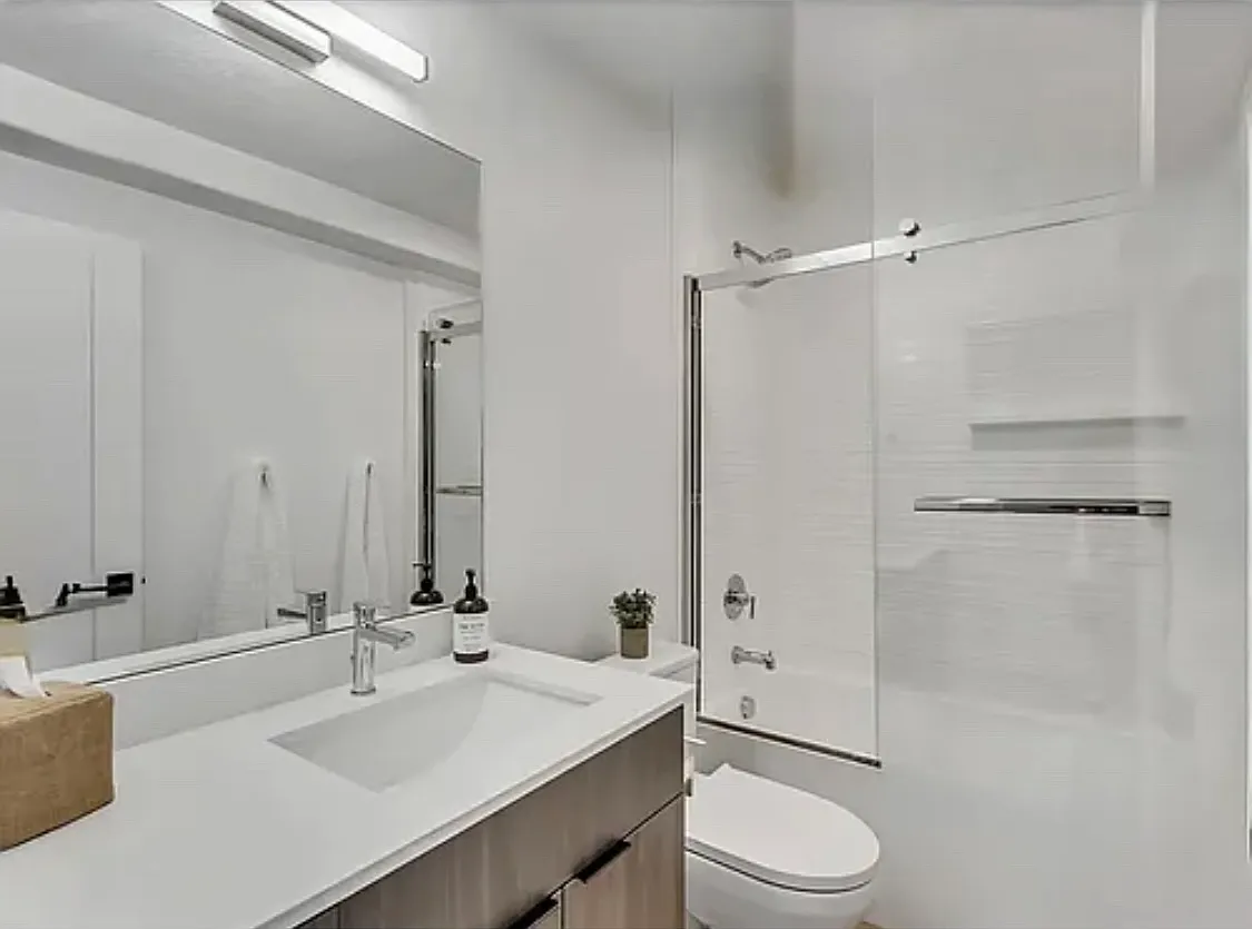 3 bed, 2.5 bath, 1500 sqft, $2,295 — Photo 4