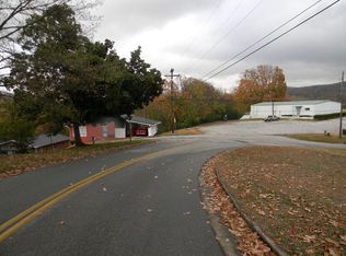1345 Johnston Dr, Anniston, AL 36207
