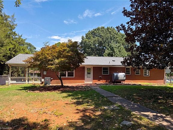 5th image of 5150 Williamsburg Rd