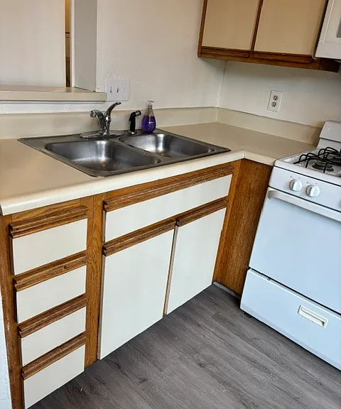 10307 Mount Gleason Ave #103 — Photo 7