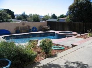 320 E North St, Benicia, CA 94510