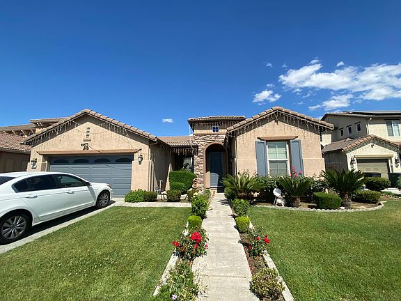 2nd image of 1234 Barcelona Dr