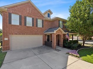 1241 Nighthawk Rd, Fort Worth, TX 76108