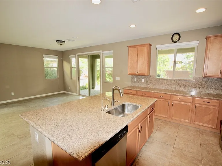 10609 Country Knoll Way — Photo 11
