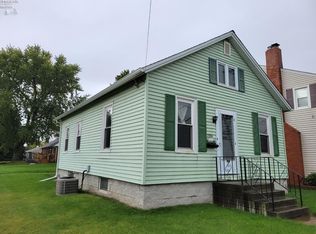 2304 W Monroe St, Sandusky, OH 44870