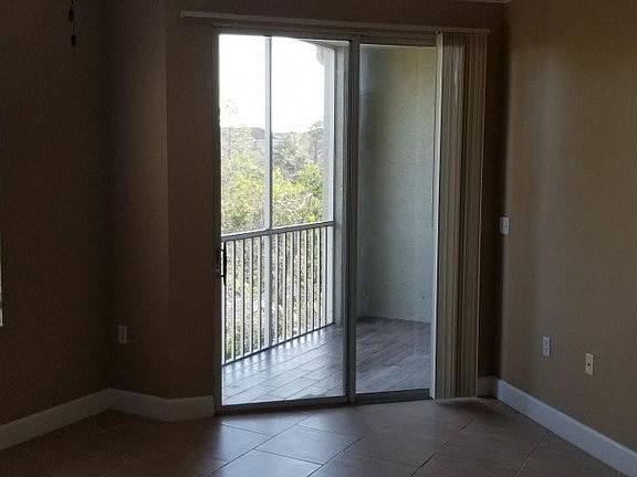 4th image of 5459 Bentgrass Dr #2-204