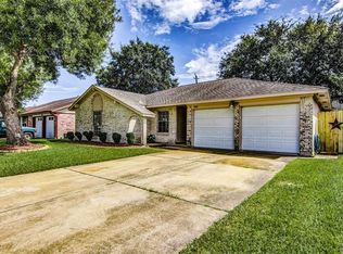 1518 Wildgrove Dr, Pasadena, TX 77504