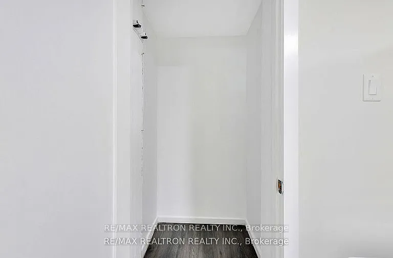 1282 Winter Ave #BASEMENT — Photo 13