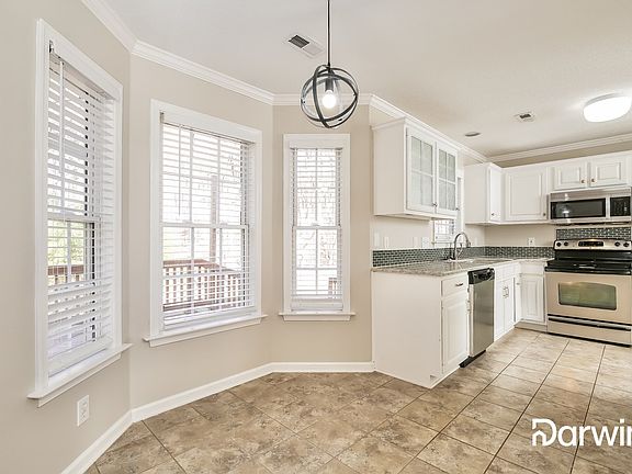 4th image of 2514 Glen Meadow Dr