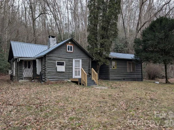 6712 Globe Rd, Lenoir, NC 28645