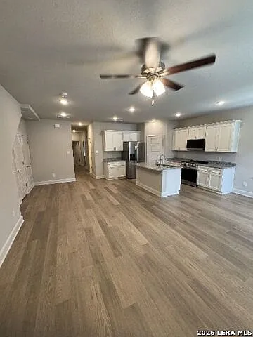 7219 Magnolia Vlg #201 — Photo 22