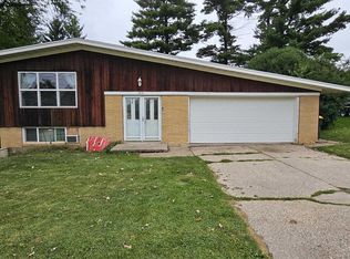 153 W Nathan St, Lancaster, WI 53813