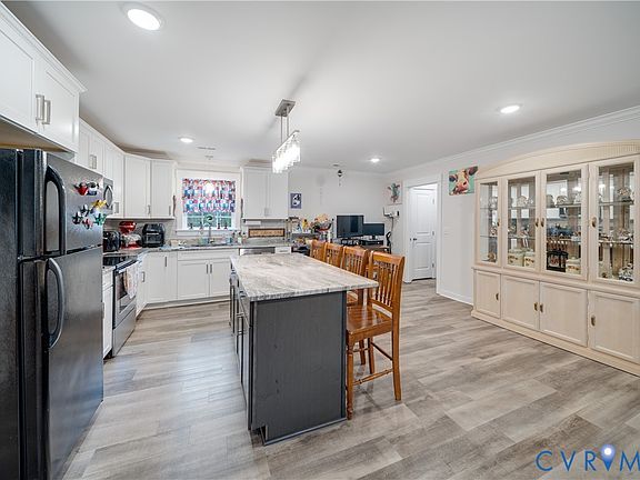 5th image of 1124 Cheaneys Bridge Rd