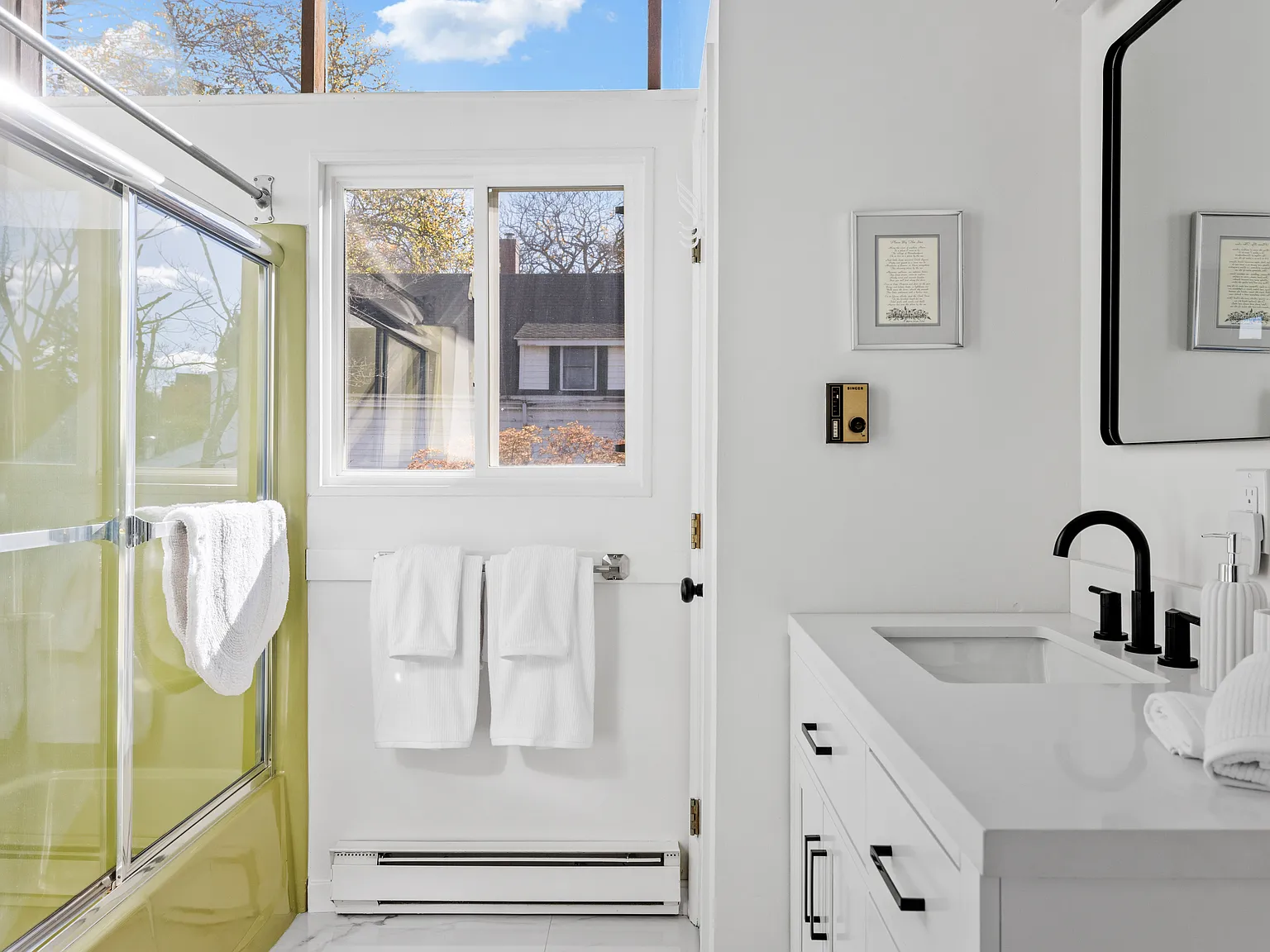3 bed, 1516 sqft, $3,300 — Photo 4