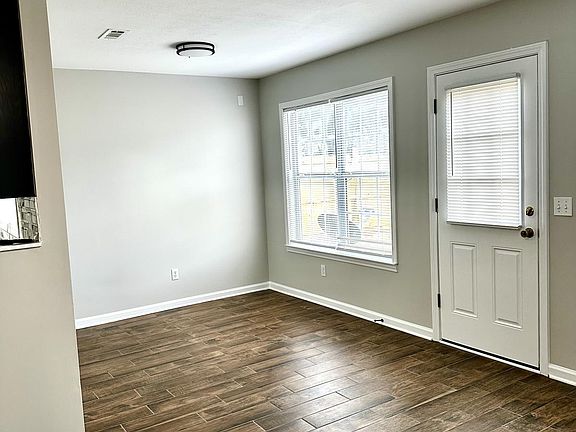 4th image of 3170 Achey Dr
