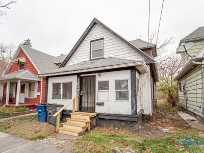 1028 Klondike St, Toledo, OH, 43607