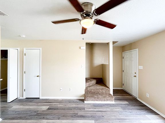 5th image of 4501 Jeff Scott Dr #C