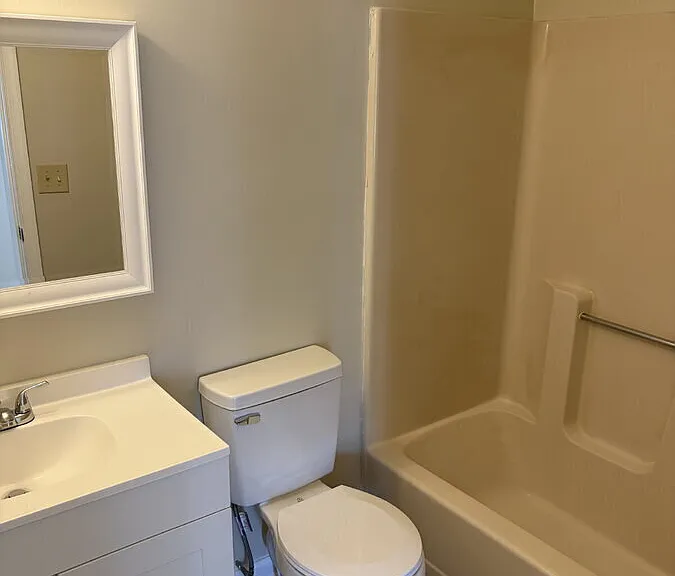 1313 Bradley Dr — Photo 9