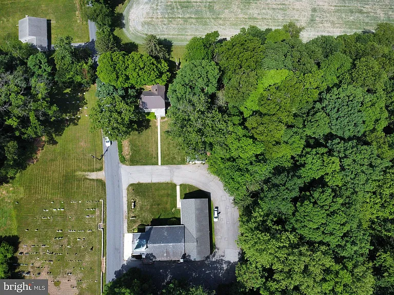121 E Friendship Church Rd — Photo 38