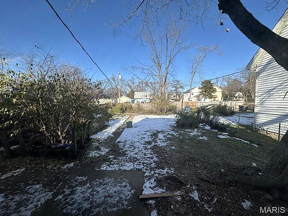 3rd image of 6609 Bartmer Ave
