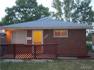 8911 Bessemer Ave, Saint Louis, MO 63134