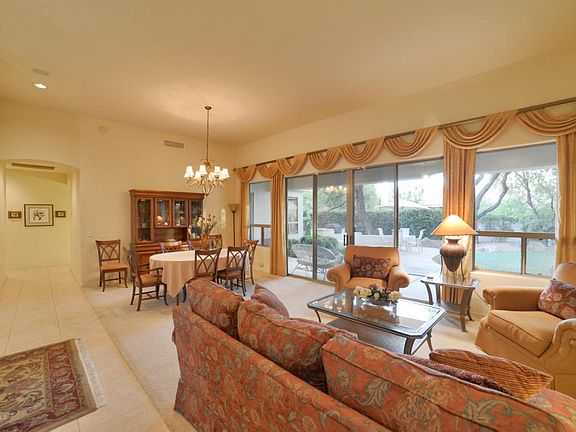 5th image of 2241 N Catalina Vista Loop