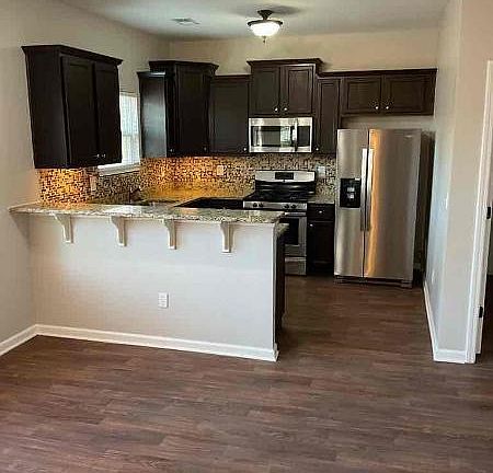 5th image of 2278 Newbury Oaks Dr