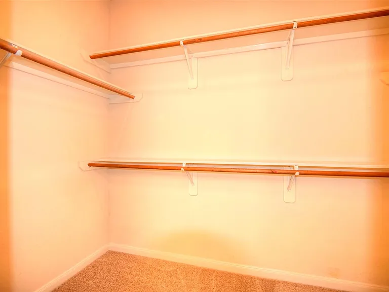 1139 Glenwood Canyon Ln — Photo 22