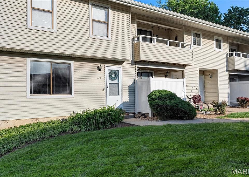 1st image of 613 Summer Winds Ln #B