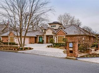 24 W Champions Blvd, Rogers, AR 72758