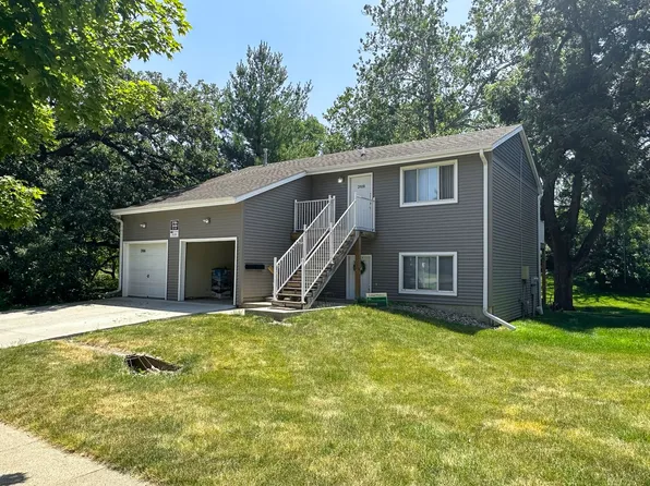 3106 West St, Ames, IA 50014